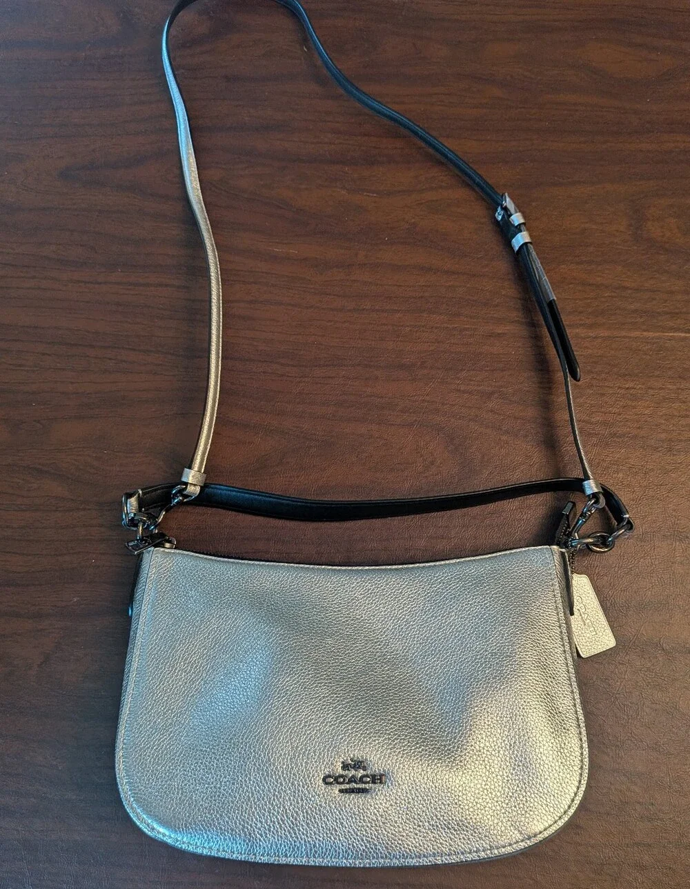 New Vintage Y2K Coach Chelsea Signature Crossbody Silver Grain Leather Purse Bag